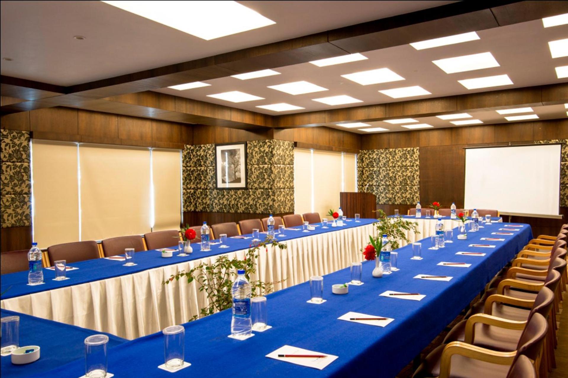 נייניטל Vikram Vintage Inn מראה חיצוני תמונה